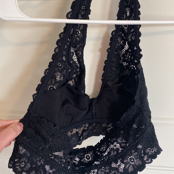 Lace Bralette - Picture 5 of 7